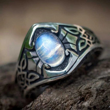 Νέο Vintage ασημί μοτίβο σκαλίσματος Nordic Celtic Rings Imitation Moonstone Ring For Women Retro Fashion Party Jewelry