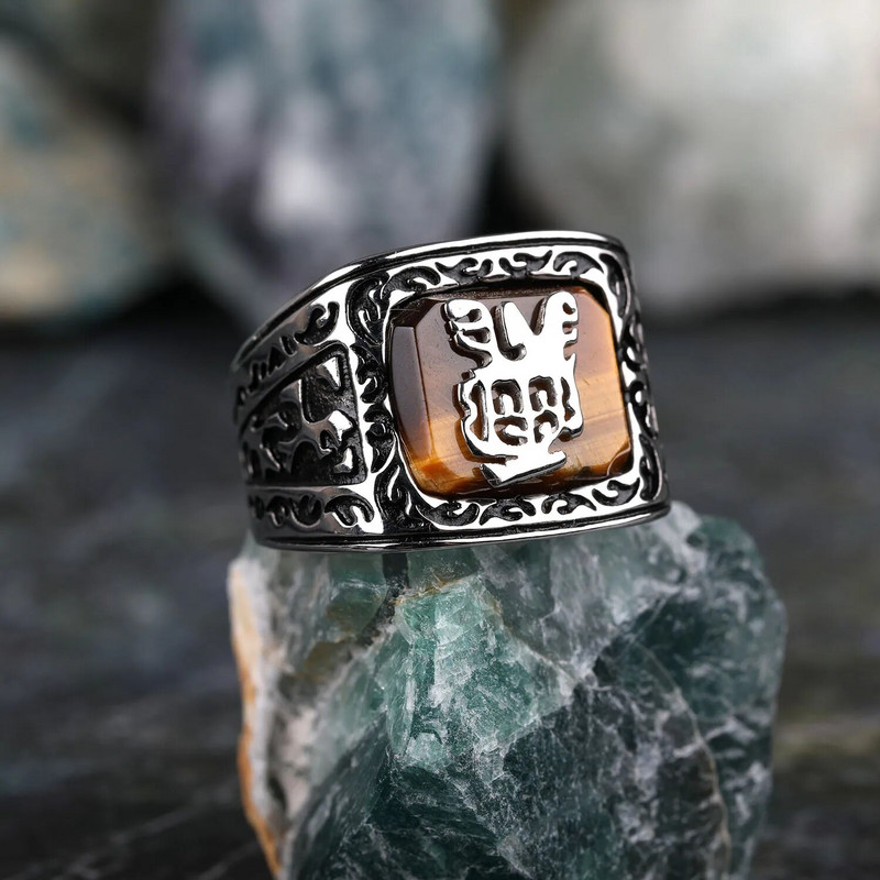 Lahedate asjade hulgimüük meeste sõrmused roostevabast terasest punasest soomuskilbist templirüütlite ristisõduri sõrmus punk ehted