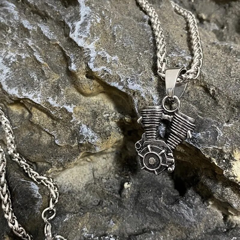 Moodne mootoriga roostevabast terasest ripats meestele kingitus vana mootorratta punk unisex kaelakee meestele ehted puusa metalli hulgimüük