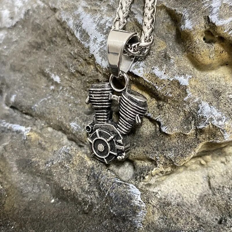 Moodne mootoriga roostevabast terasest ripats meestele kingitus vana mootorratta punk unisex kaelakee meestele ehted puusa metalli hulgimüük