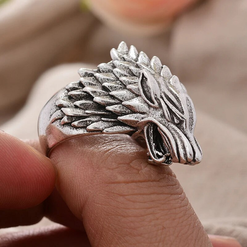 Domineeriv Wolf Head Design Retro Tai hõbedane mees Punk Rock peosõrmus Ehted Kingitused tuhmumata odavad