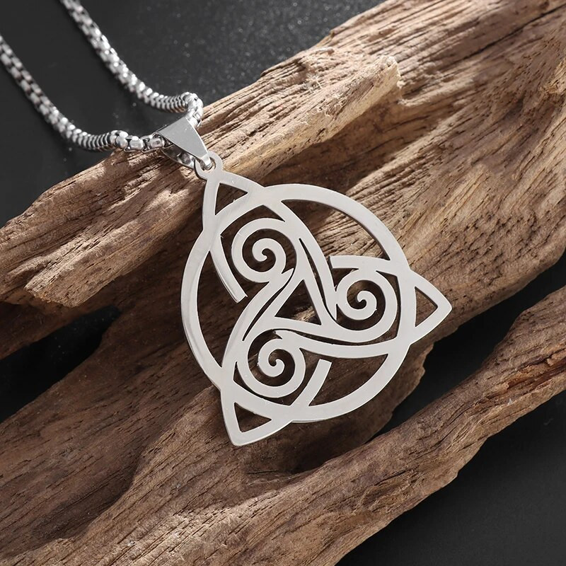 Ogrlica s privjeskom s keltskim čvorom Trinity Muškarci Žene Triskelion amulet od nehrđajućeg čelika Plemenska zaštita Triskele nakit