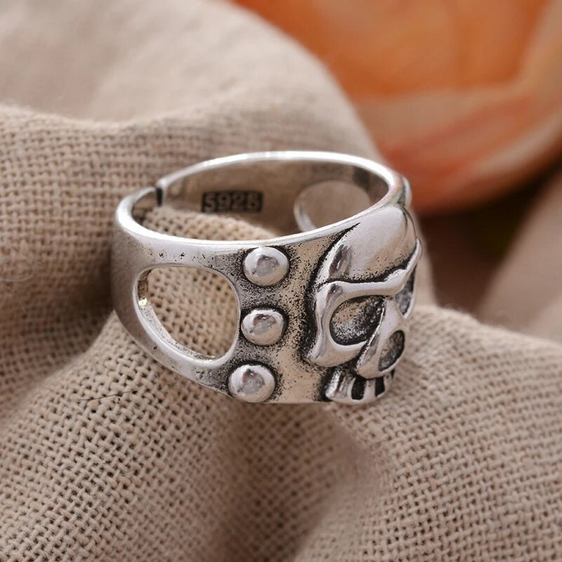 Enim müüdud pealuu totem tume punk rock hip hop retro tai hõbedane mehe peosõrmus hulgimüük ehted odavad kingitused