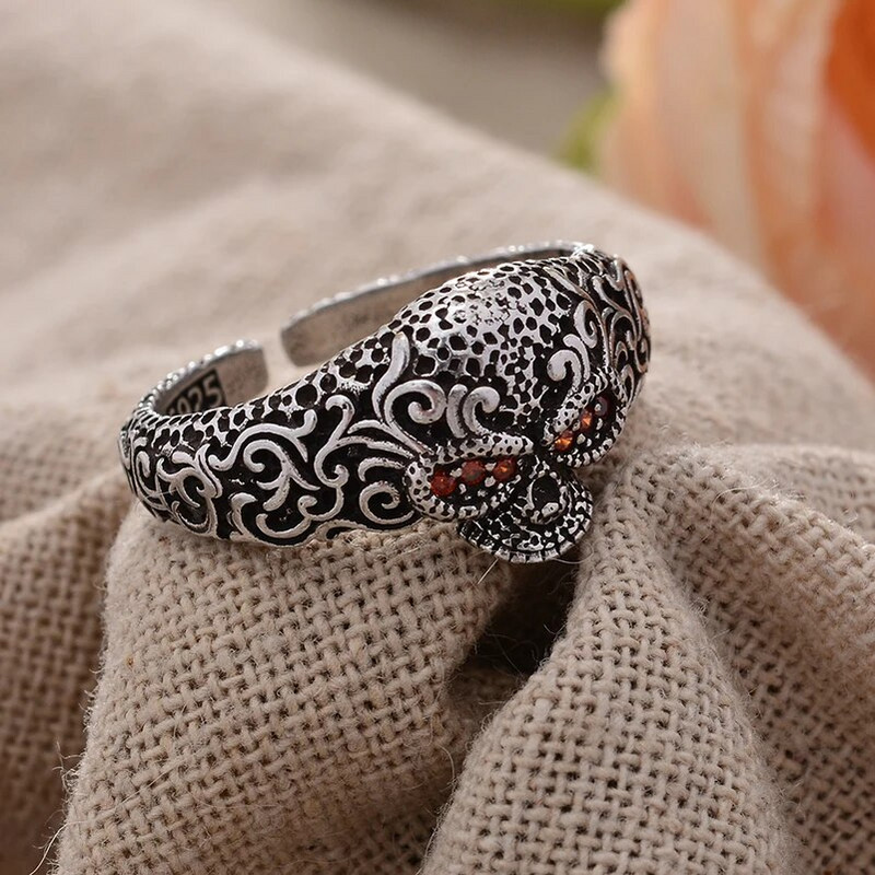 Reklaamehted Vintage nikerdatud lilledega luukere pea Tai hõbedased Unisex sõrmused odavad kingitused naistele mees