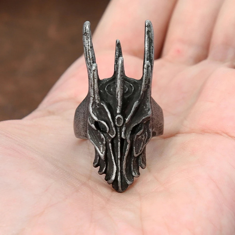 Vintage must Helm of Sauron Ring Meestele Naistele 316L Roostevabast Terasest Punk Gooti Draakoni Sõrmused Moeehted Kingitus Dropshipping