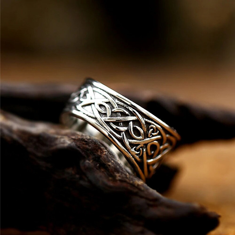 Moodne Halloweeni üheksa sabaga rebase sõrmus naistele meestele loomad roostevabast terasest keldid sõlmesõrmused retro ehted, kingitused