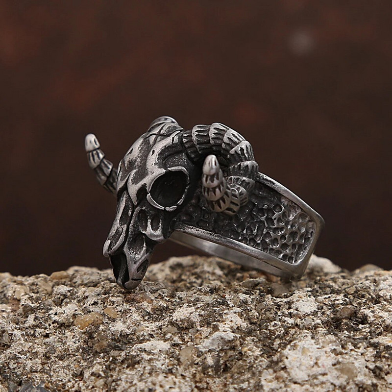 Gooti vintage unikaalne kitse pealuu meeste sõrmus punk 316L roostevabast terasest saatana loomasõrmused moe amulett ehted kingitused hulgimüük