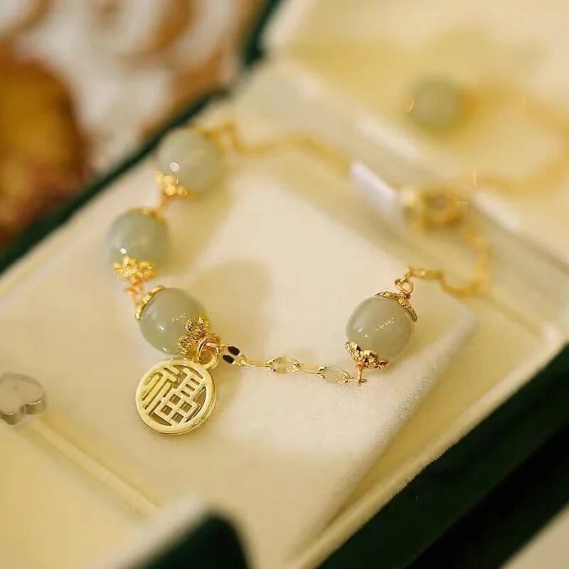 2023. gada izsmalcināta opāla pērlīšu rokassprādze sievietēm Eleganta Lucky Cat kulons, regulējamas rokassprādzes Modes draudzības rotaslietas dāvanas