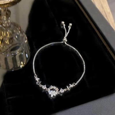 Modne delikatne narukvice zlatne boje s četiri lista trave za žene Nove korejske podesive narukvice Vjenčani nakit Pokloni za zabavu