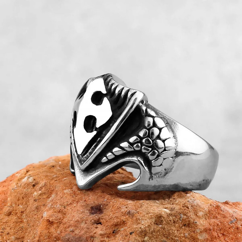 Vintage križni štit Religijski prstenovi od nehrđajućeg čelika Muški jednostavni retro prstenovi Prsten za muškarce Amulet Biker Nakit Kreativnost Poklon