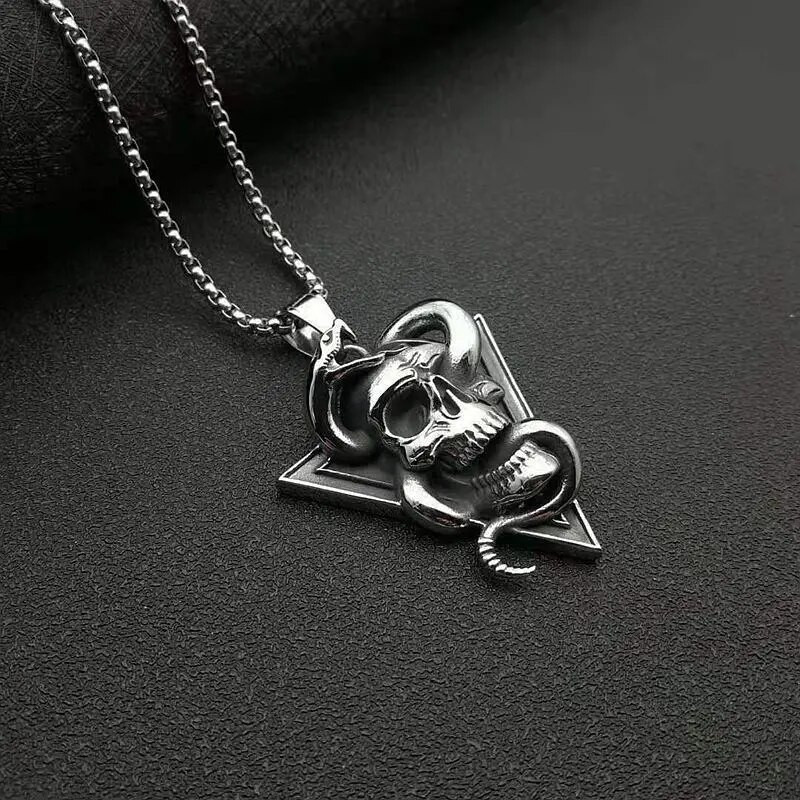 Unikālas sudraba krāsas čūskas tinuma galvaskausa metāla kulons vīriešu gotikas stila kaklarotas rotaslietas