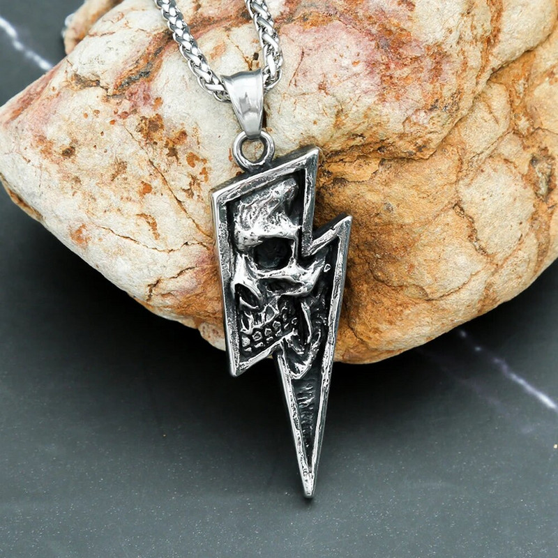 Unikaalne vintage 316L roostevabast terasest välk kaelakee meestele Domineeriv Skull Punk Biker Ripats Mood Amulet Ehted Kingitused