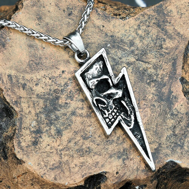 Unikaalne vintage 316L roostevabast terasest välk kaelakee meestele Domineeriv Skull Punk Biker Ripats Mood Amulet Ehted Kingitused
