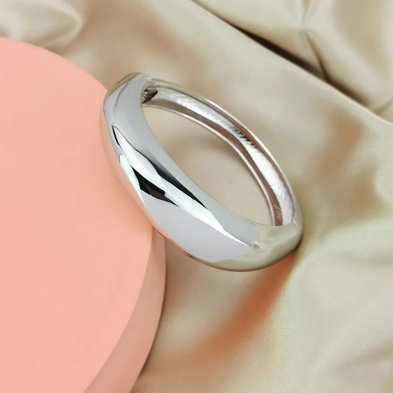 MANILAI Alloy Statement Βραχιόλι και βραχιόλι με μανσέτα για γυναίκες Χονδρά μεγάλα βραχιόλια χρυσό χρώμα Αξεσουάρ μόδας μανσέ κοσμήματα