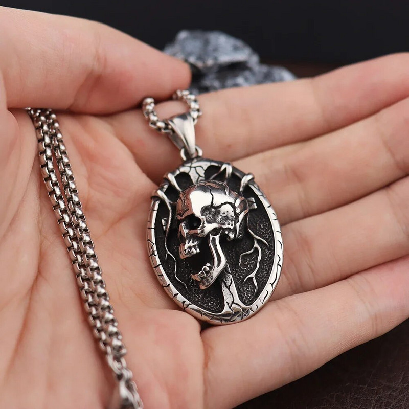 Uus gooti thrilleri pealuukaelakee mehele Vintage roostevabast terasest deemoni risti ripats Loomingulised Halloweeni ehted Dropshipping