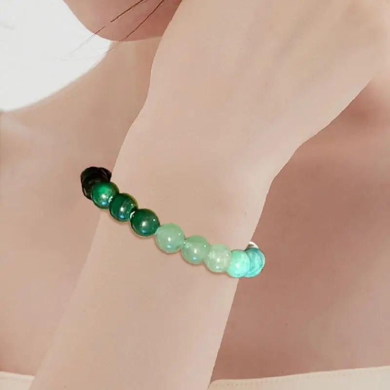 Narukvice za novac od prirodnog kamena privlače bogatstvo, obilje i prosperitet u susret svakodnevnim dodacima za zapešće