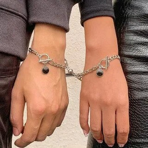Βραχιόλια για γυναίκες Ανδρικά Μόδα Ζευγάρι Μανσέτες Κοσμήματα Vintage Ασημί Χρώμα Αλυσίδες Καρδιά Μαγνήτης Βραχιόλια Κορέα 2022 Trendy Pulsera