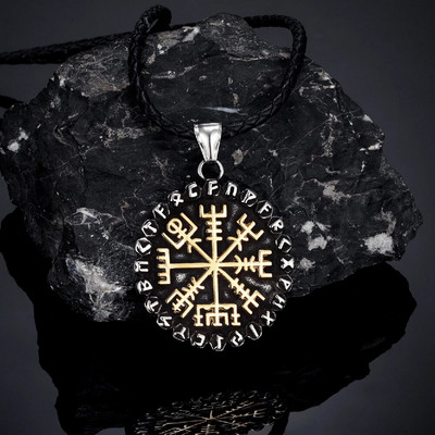 Norse clasice 24 rune Viking busolă coliere bărbați amuletă Vegvisir pandantiv din oțel inoxidabil lanț islandez masculin bijuterii cadouri