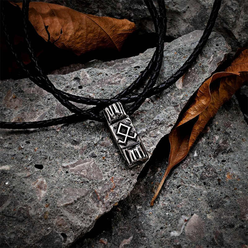 Nerūsējošais tērauds Vīrieši Vikingi Rūnas Kaklarotas Pagānu Vegvisir Amulet Kulons Skandināvu mitoloģija Odins Skandināvijas Rotaslietas Vīriešu Dāvanas