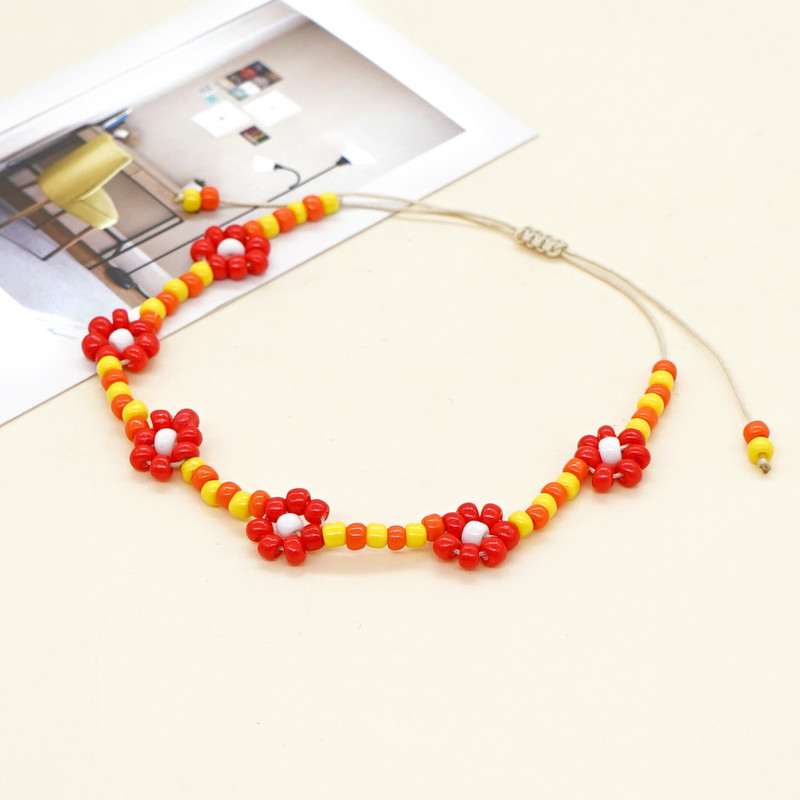 Go2Boho käsitsi valmistatud kootud karikakra lilledega käevõru, mitmevärviline 2023. aasta trend, suvine ranna Y2K ehe Miyuki Boho käevõrud naistele