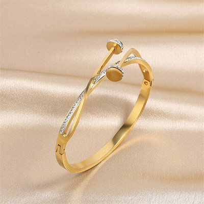 Luksuzna unikatna dvostruka kristalna križna narukvica od nehrđajućeg čelika s glavom za nokte za ženu Ljubavni vjenčani dar Nakit s narukvicom