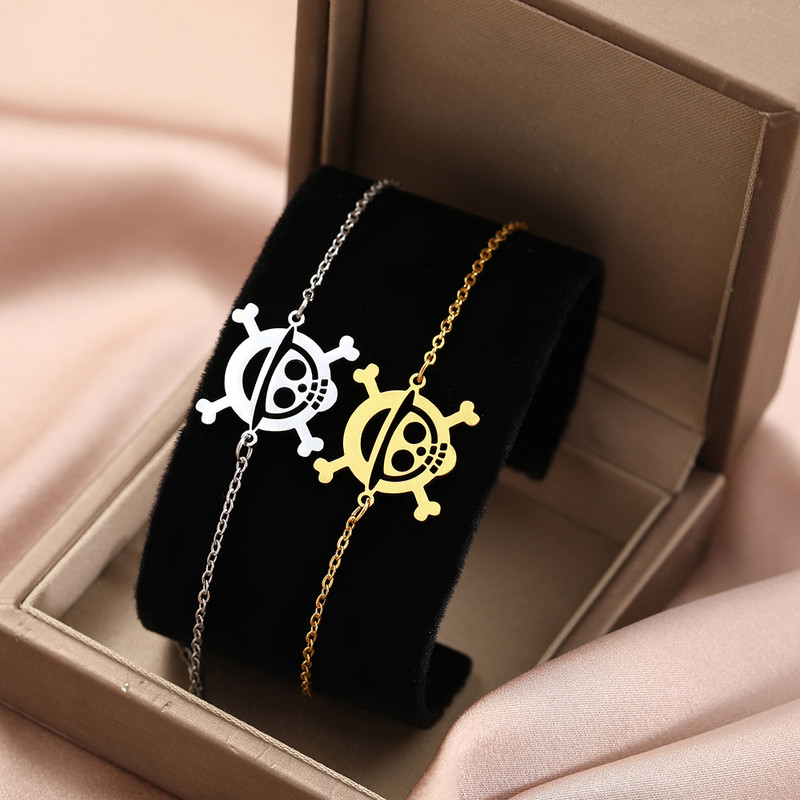 Roostevabast terasest käevõrud Anime-multikad Piraadiripats-ketid Moodsad amuletid Käevõru naistele Ehted Peokingitused ühes tükis