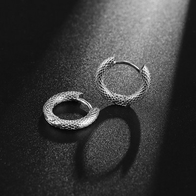 Gothic Full Skull Hoop Auskari Spoku Galva Hipoalerģiski Auskari Vīriešu Forša Pankroka Trend Rotaslietas