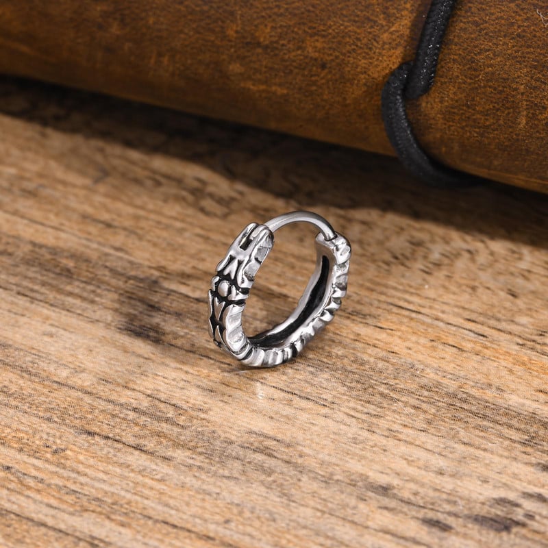 Vnox gotičke naušnice s prstenom za muškarce, žene, Huggies s lubanjom od nehrđajućeg čelika, vintage retro metalni nakit za uši