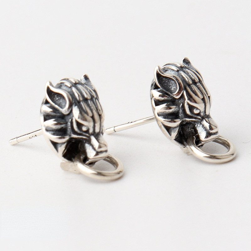 Domineerivad Wolf Animal Stud kõrvarõngad meeste ja naiste isiksusele Hõbedase värvi punk peokõrvarõngad Unisex ehted kingitused