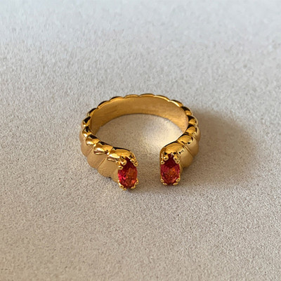 Foxanry mittepleekuva kullavärvi kihlasõrmused naistele paaridele Trendikad elegantsed sädelevad tsirkoonid, pulmaehted, pruudi ehted