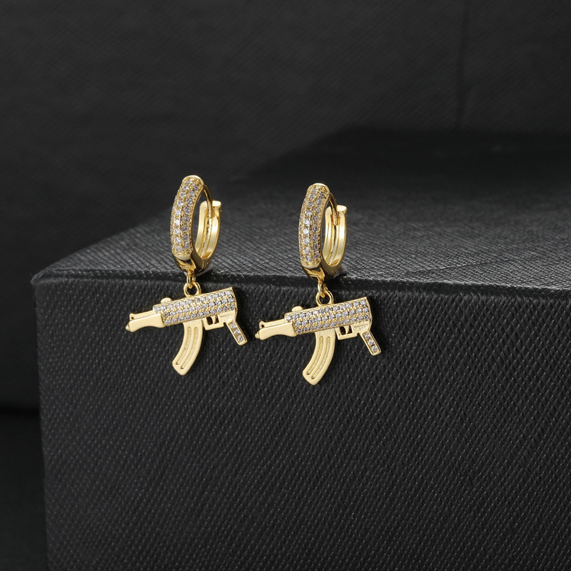 Creative Cool Hip Hop Läikiv tsirkoon Ak47 Gun Hoop ripatskõrvarõngad Meeste Naiste Trendikas ööklubi Rock Party Ehted Aksessuaarid