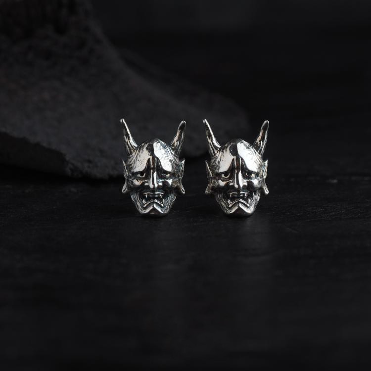 Vintage srebrne boje Prajna maska Skull Stud Naušnice za žene Muške punk naušnice Retro party nakit Dodaci Rođendanski dar