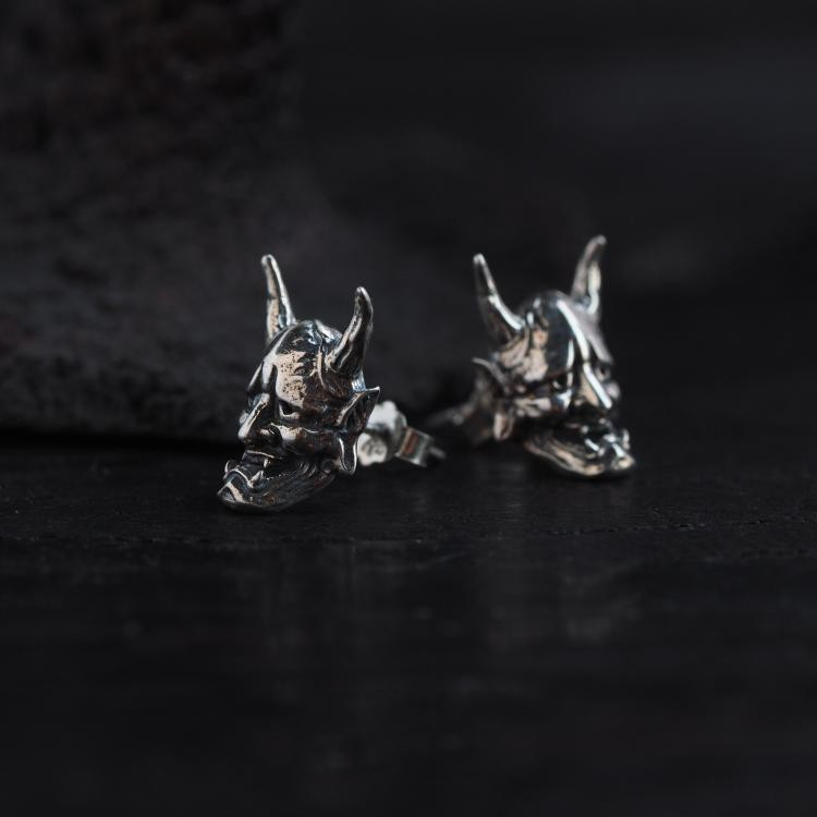 Vintage srebrne boje Prajna maska Skull Stud Naušnice za žene Muške punk naušnice Retro party nakit Dodaci Rođendanski dar