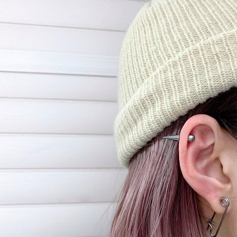 2Gb/1pāris Sievietēm Vīriešu apaļa lodveida smaile konusa uzgalis titāna tērauda skrūvējama aizmugure (caurdurta) auskari panku gotikas rotaslietas dāvanas