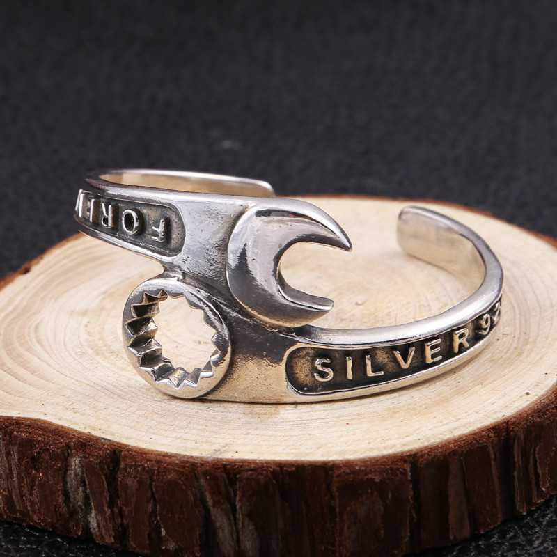 Brățară cu cheie Instrument de reparație dominator pentru bărbați Cheie Manșetă Brățară deschisă Motociclist Motociclist Punk Rock Partide Bijuterii Cadou