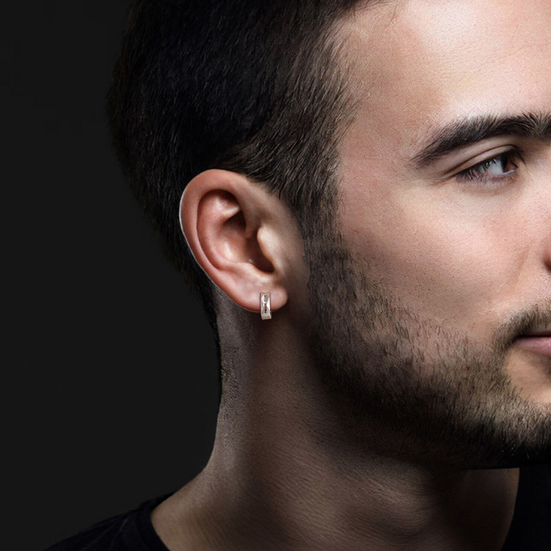 Vnox vīriešu mazi auskari ar stīpām, ģeometriski romba virsmas huggies, pret alerģiju nerūsējošā tērauda zēnu ielas apģērba rotaslietas