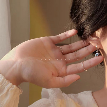 Χαριτωμένα υπέροχα σκουλαρίκια με κρίκους για γυναίκες Μικροσκοπικά Huggie Mini στρογγυλός κύκλος με Pentagram Star μενταγιόν Γυναικείο αξεσουάρ αυτιού κρέμονται