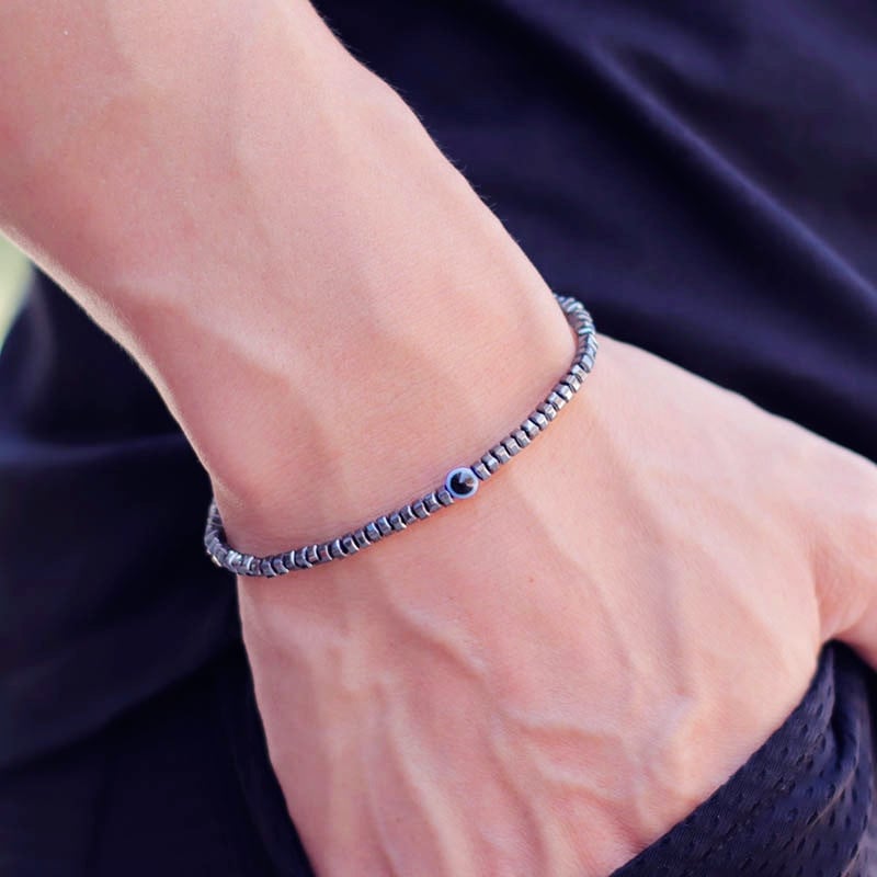 Minimālisma Turkey Evil Eyes Rokassprādze Vīrietim Maza Pērlīšu Rokassprādze 4mm Roku Aksesuāri Hombre Dabīga Hematīta Elastīga Rokassprādze