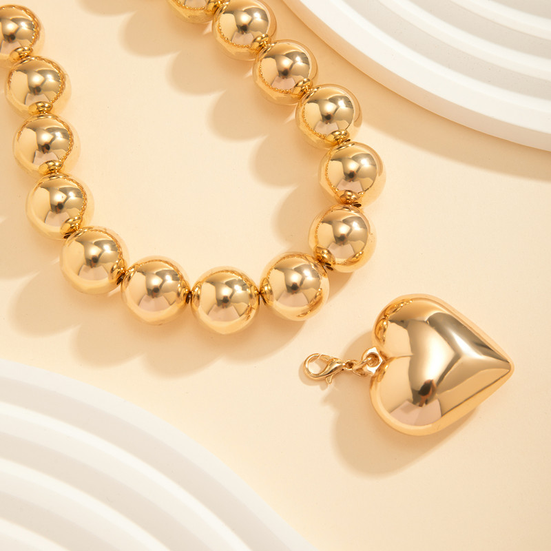 Didelė CCB kamuoliukų grandinėlė ir pakabukas su širdimi moterims Madinga kaklo apykaklė ant kaklo Priedai 2023 m. madingi papuošalai