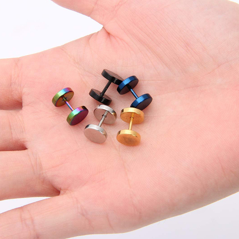 1 pāris daudzkrāsu hanteles mazi auskari ar auskariem sievietēm/vīriešiem no nerūsējošā tērauda klasiskām vienkāršām rotām Pop Gothic punk auskari