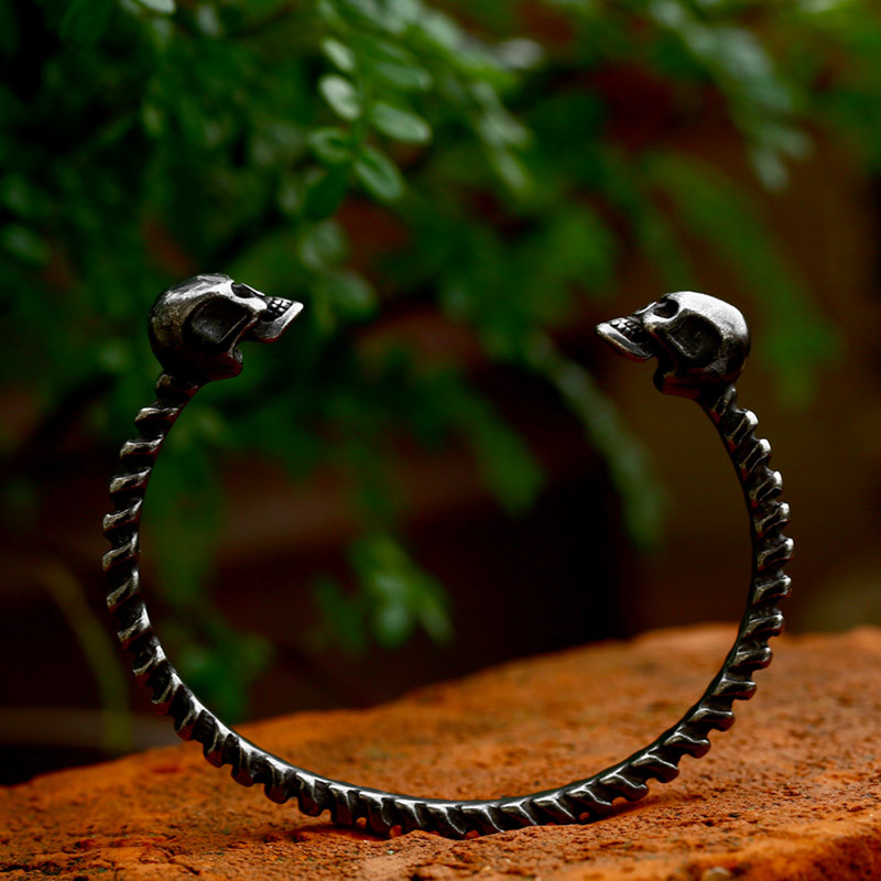 BEIER 2023 uue disainiga titaanist terasest pealuu käevõru skelett must retro käevõru meestele gooti lahedate ehete hulgimüügi kingitus