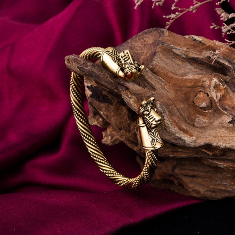 Skyrim Vintage dupla lófej mandzsetta karkötők indiai állatok ékszer karkötő vallásos férfi karszalag karkötők ajándékba
