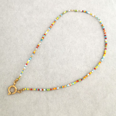 QMHJE imitatsiooniga pärlikee naiste kaelakee seemnehelmed vikerkaar roostevabast terasest klamber meremehe pandla aluskett kullavärvi Boho