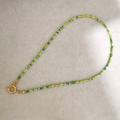 QMHJE imitatsiooniga pärlikee naiste kaelakee seemnehelmed vikerkaar roostevabast terasest klamber meremehe pandla aluskett kullavärvi Boho