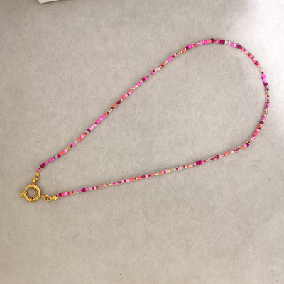 QMHJE imitatsiooniga pärlikee naiste kaelakee seemnehelmed vikerkaar roostevabast terasest klamber meremehe pandla aluskett kullavärvi Boho