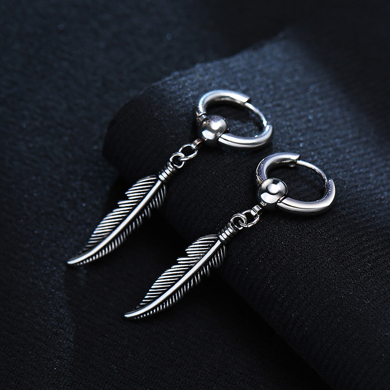 Delicate vyrams, Plunksnų nuleidžiami auskarai, Statement auskarai, Hipster papuošalai, nerūdijantis plienas, auskarai su žiedais,