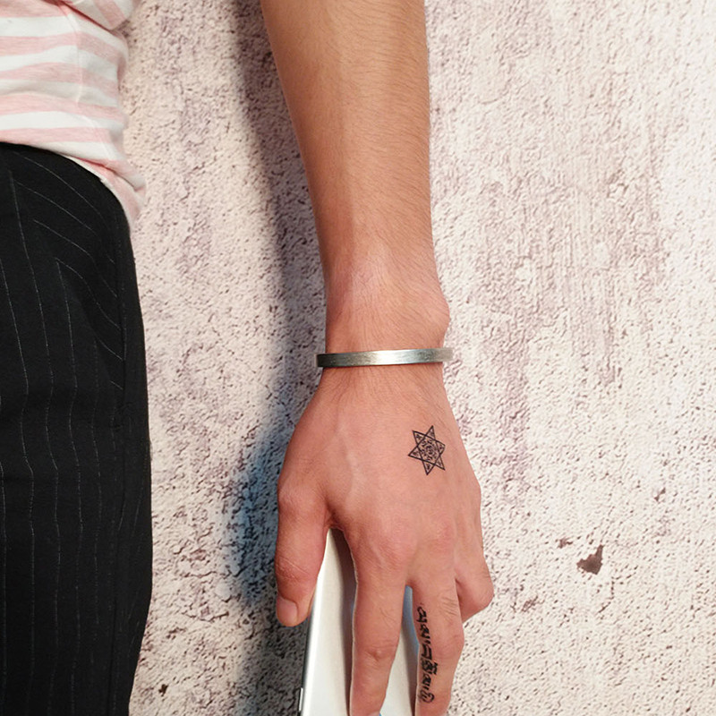 Vnox Vintage Viking Cuff Apyrankės Apyrankės Vyrams Moterims Paprasti Klasikiniai Pulseras hombre Nerūdijančio plieno vyriški papuošalai