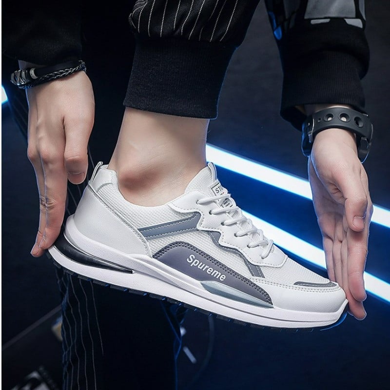 Férfi tornacipők 2024 Új hétköznapi férfi cipők divatos, légáteresztő lapos fehér tenisz tornacipők férfi gyalogos tornacipők Zapatillas Hombre