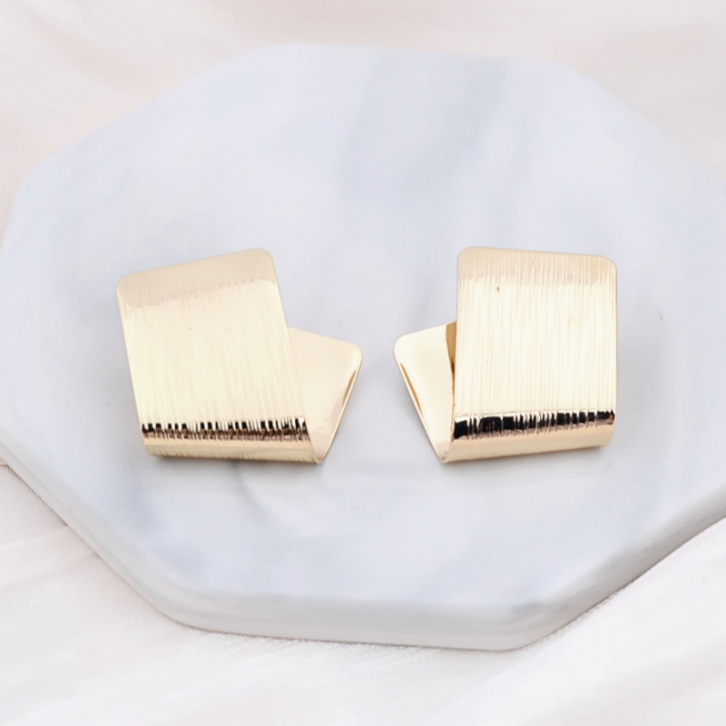 Nauji madingi sulankstyti maži auskarai nelygūs kvadratiniai moteriški auskarai unikalaus dizaino neįprasti auskarai moteriškiems orecchini