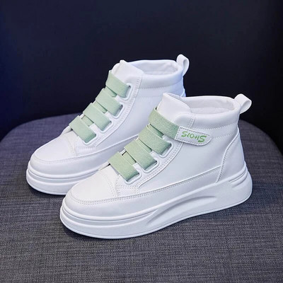 Дишащи спортни ежедневни дамски обувки Дебело дъно Малки бели обувки Универсални скейт пролет есен Високи токчета